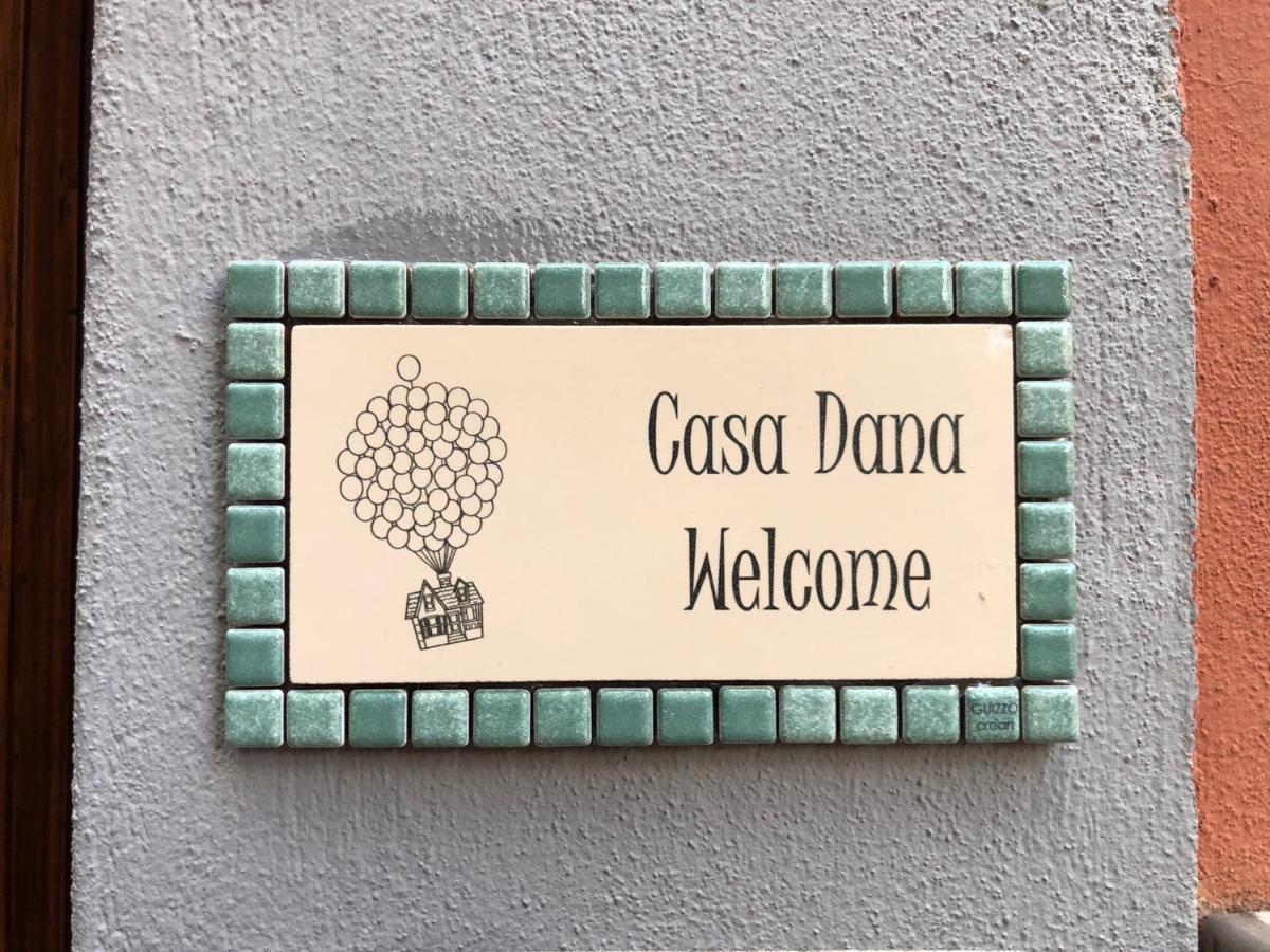 Casa Dana Sale Marasino Exterior foto